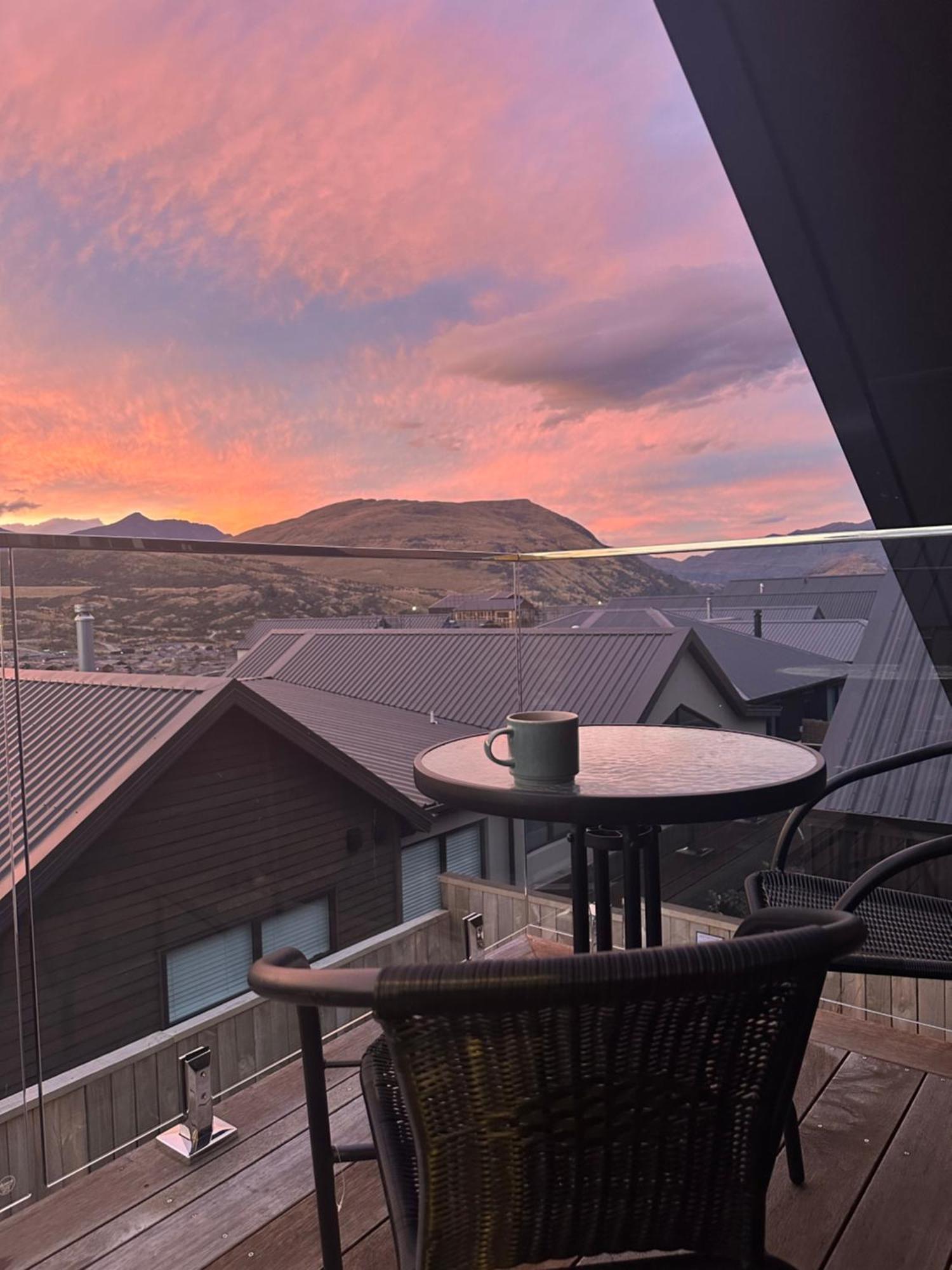 Remarkable View With Hot Tub Frankton Eksteriør bilde